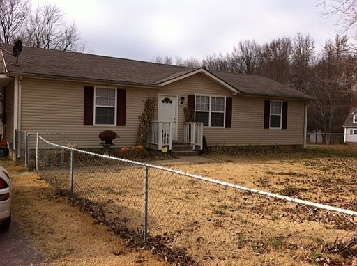 1st image of 100 Lilac Ct