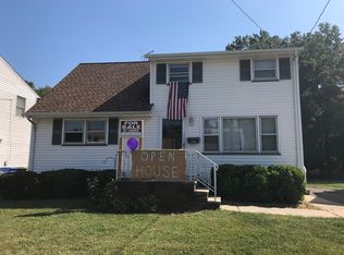 120 S Inman Ave, Avenel, NJ 07001