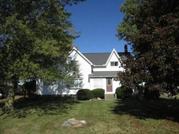 5900 Cooper Rd, Marlette, MI 48453