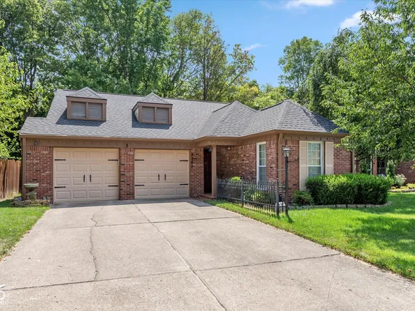 9441 Colony Pointe Dr E, Indianapolis, IN 46250