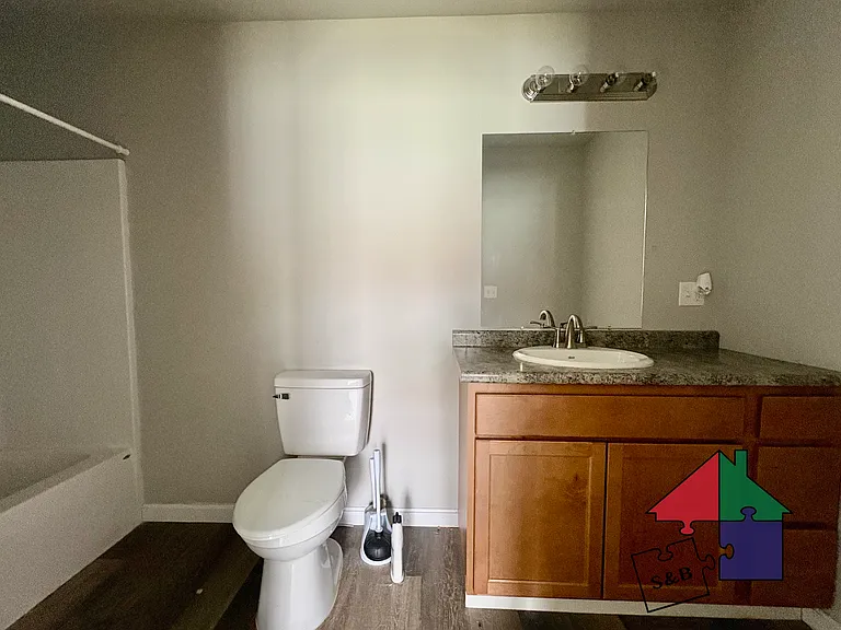 63 Southerberry Dr #102 — Photo 19