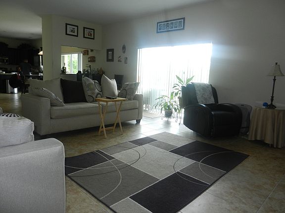 4th image of 2027 Sunbow Ave