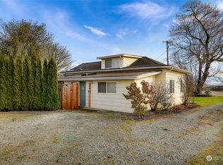 19017 Cook Rd, Burlington, WA 98233