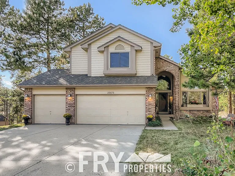 25875 Buffalo Ln — Photo 1
