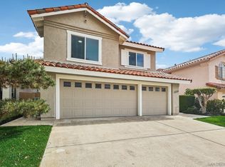 1550 Madrid Dr, Vista, CA 92081