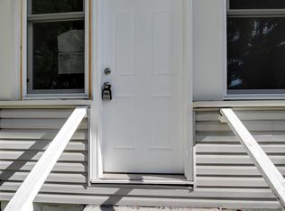 585 Jefferson Ave, Saint Paul, MN 55102