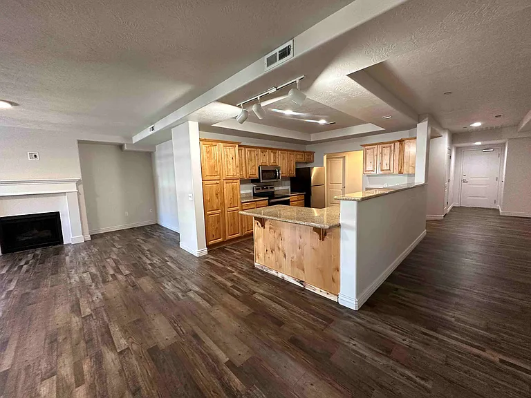 Midtown 360 — Photo 253