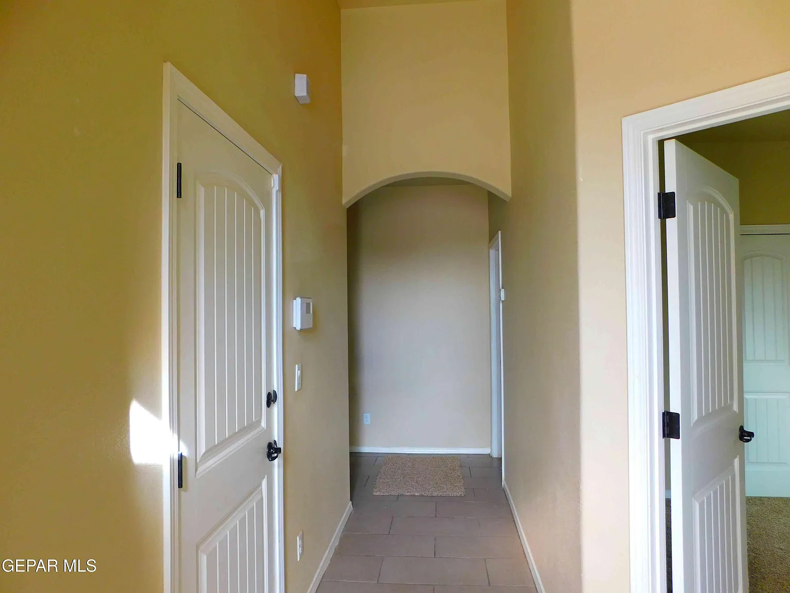 4 bed, 2.0 bath, 1582 sqft, $1,645 — Photo 3
