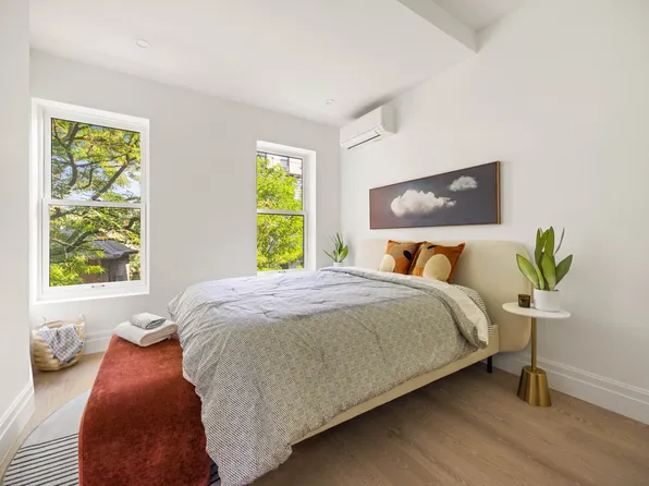 1235 Dean Street image 6 of 13