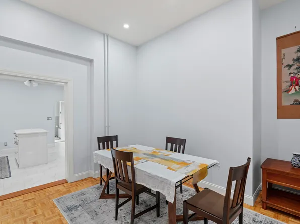 220 Eckford Street image 4 of 25