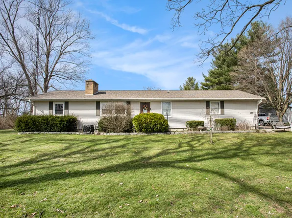 24624 Airline Rd, Sturgis, MI 49091