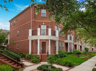 22 Islewood Blvd, Spring, TX 77380