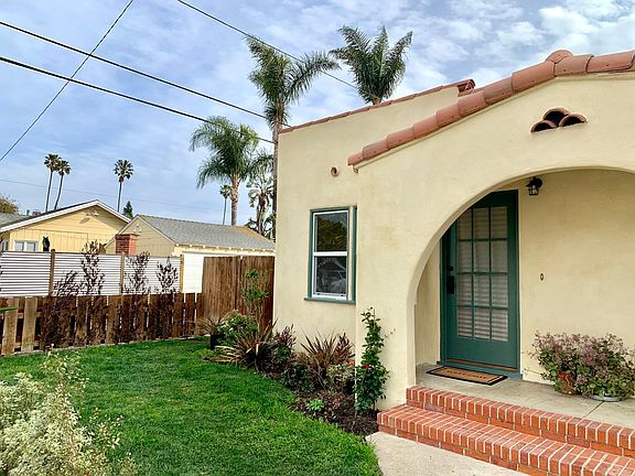 3rd image of 2218 San Marcos St #2