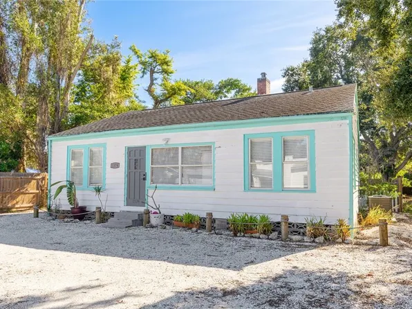 1374 20th St, Sarasota, FL 34234
