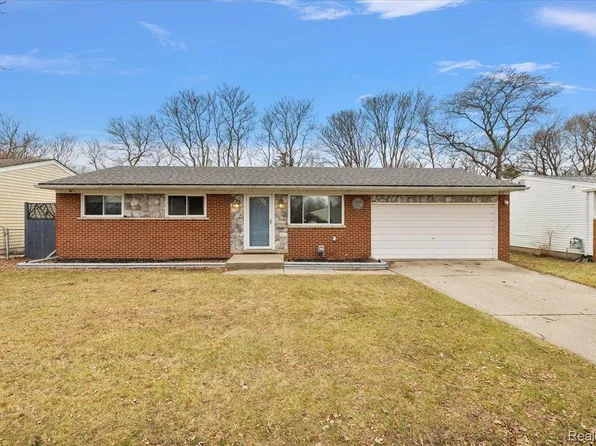 41859 Betley Dr, Sterling Heights, MI 48313