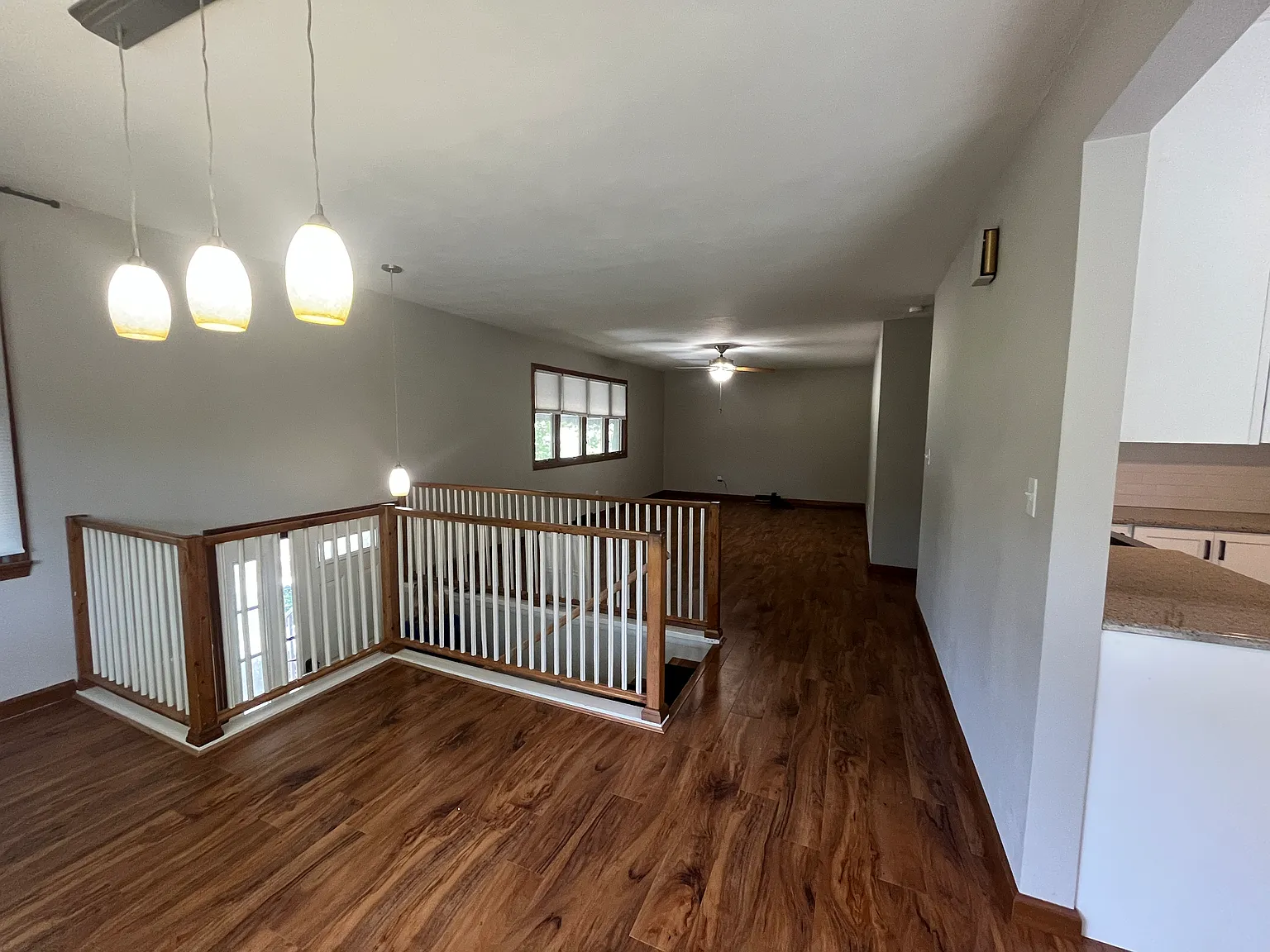 4 bed, 2.5 bath, 2078 sqft, $2,295 — Photo 3