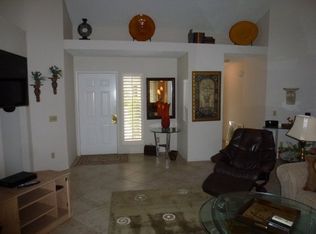 41710 Kansas St, Palm Desert, CA 92211
