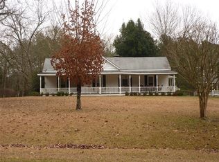 1173 Bear Creek Rd, Carrollton, GA 30117