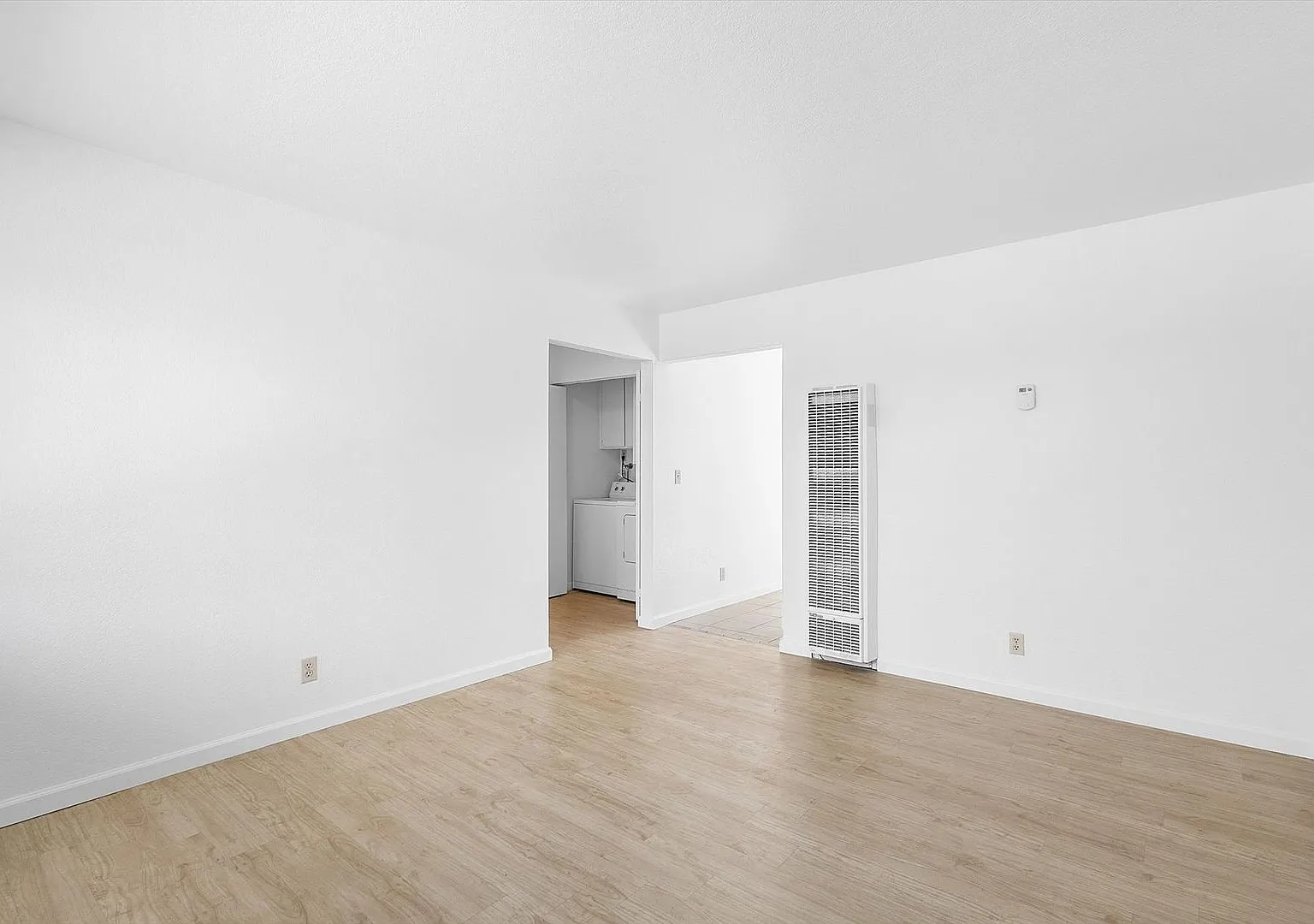 1530 Stanton St #C - 2 bedroom | 1 bath — Photo 3