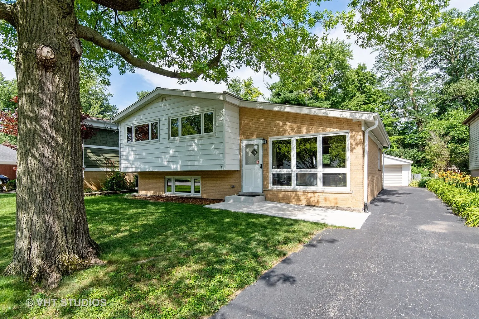 53 N Glenview Ave photo 1