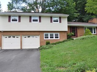 404 Heatherton Drive, Covington, VA 24426