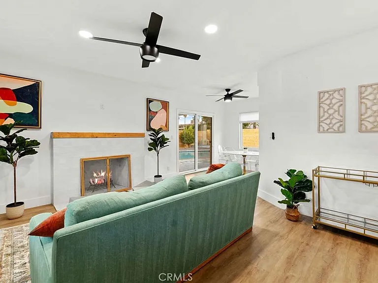 4351 E Calle De Carlos — Photo 23