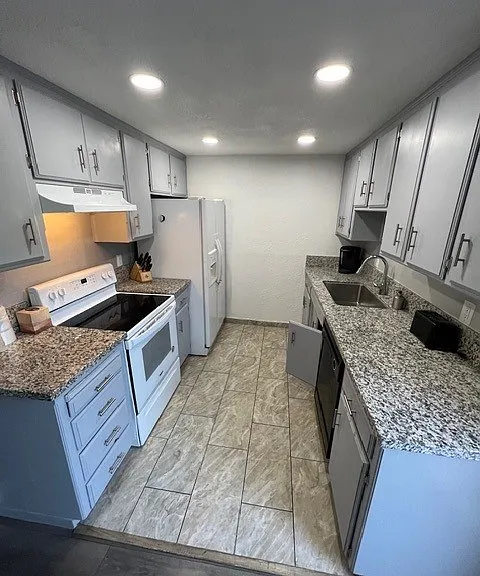 3380 Fosberg Rd — Photo 1