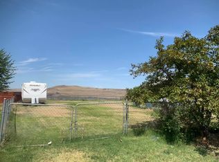 24 Rio Senda St, Umatilla, OR 97882