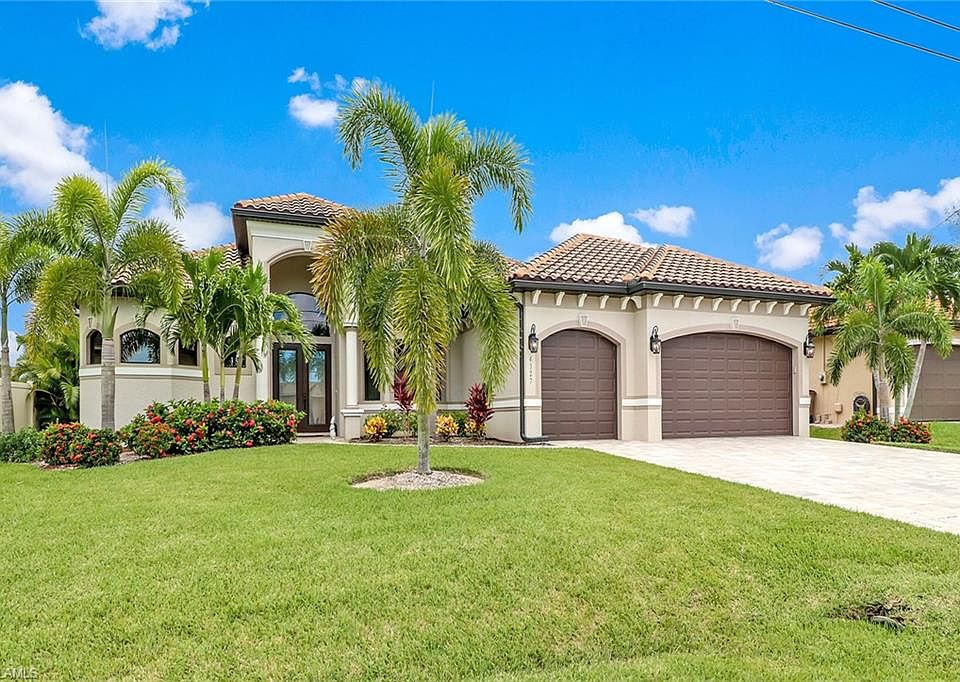 1st image of 4327 SW 20th Ave