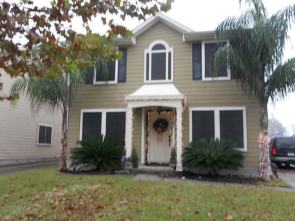 1st image of 19122 Spruce Bough Ln