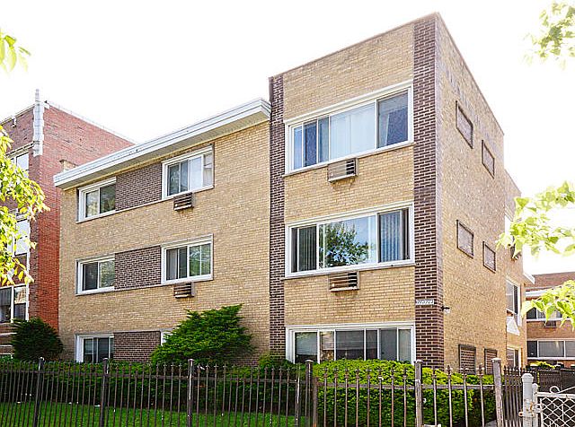 1st image of 6970 North Ashland Blvd #3C