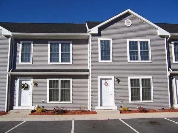 61 Sands Ave #14, Milton, NY 12547