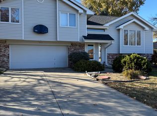 4924 N 112th St, Omaha, NE 68164