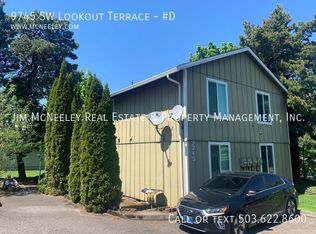 9745 SW Lookout Ter APT D, Beaverton, OR 97008
