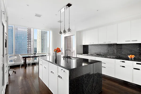 157 West 57 Street, New York, NY, 10019 photo #13 of 31