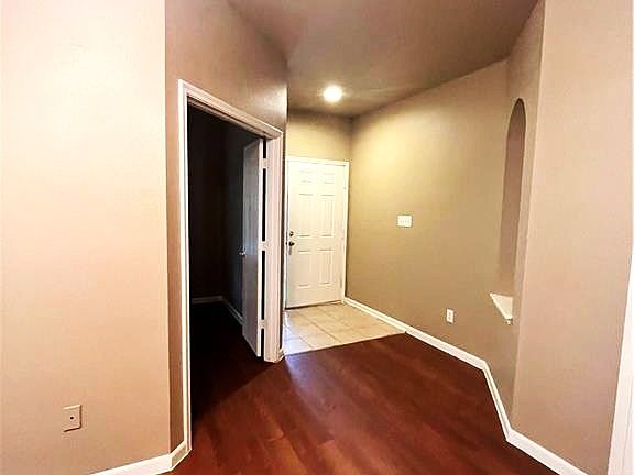 4th image of 4315 Spring Garden Dr