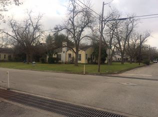 603 S Blanco St, Lockhart, TX 78644