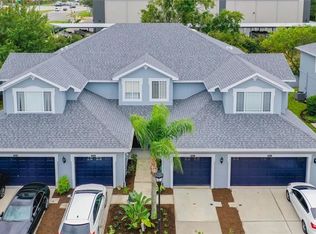6206 Parkside Meadow Dr, Tampa, FL 33625