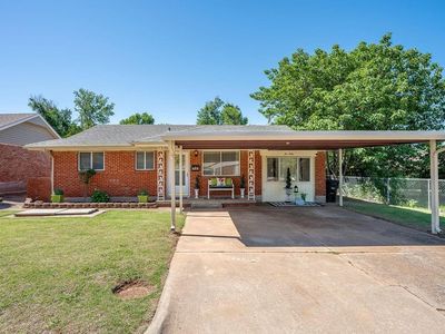 640 SW 1st Pl, Moore, OK, 73160