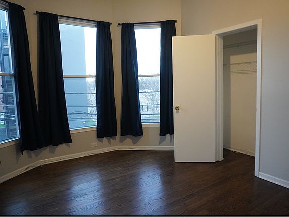 5th image of 867 E Pershing Rd APT 2