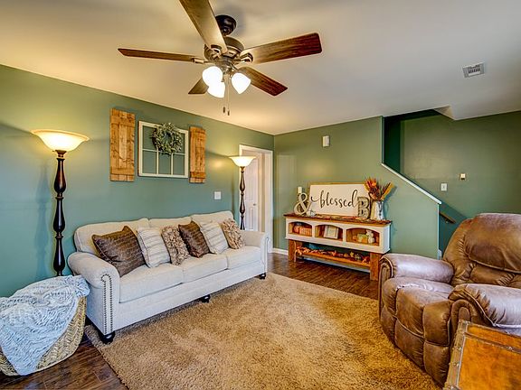 4th image of 607 S Serena Hills Dr