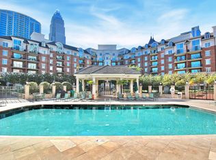 300 W 5th St APT 315, Charlotte, NC 28202