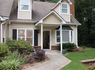 1022 Sasha Ln #1022, Roswell, GA 30075