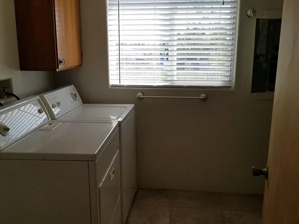 1293 Hanson Loop, Burbank, WA 99323
