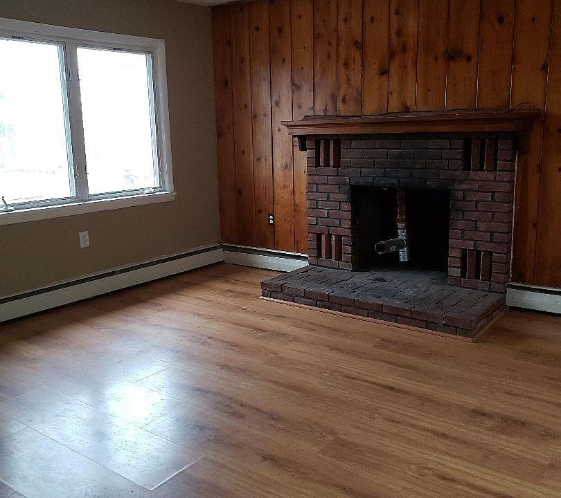 2nd image of 94 Shawanga Lodge Rd