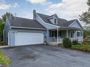 36 N 2nd St, Shartlesville, PA 19554
