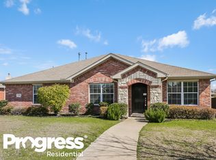 630 Canvas Ct, Lancaster, TX 75146