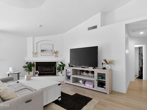 4th image of 17101 E MALTA Drive