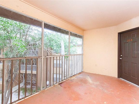 2nd image of 958 Salt Pond Pl Unit 304
