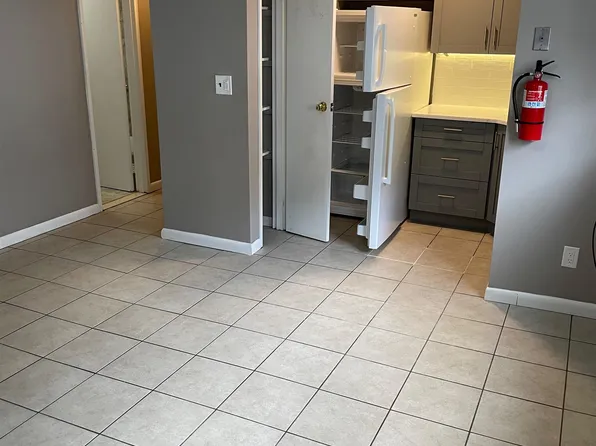 17 68th Street image 7 of 15